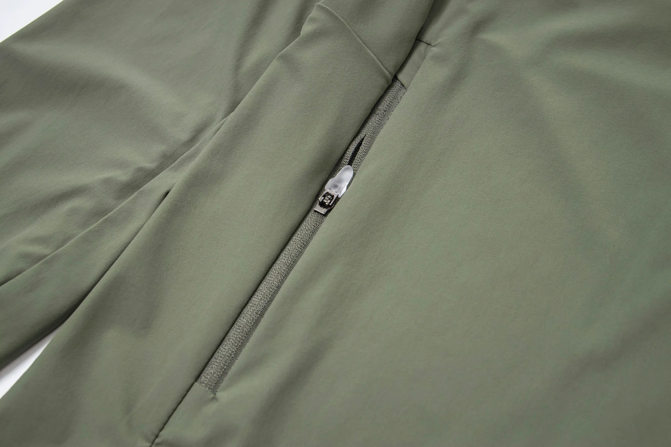 【 】 KAILAS New Arrival New Arrival Same Style 50+ Premium Quality ， 99%， Breathable 、 Breathable， ， 、 、 、 ：M-XXL ：Light Gray Green Dark Gray